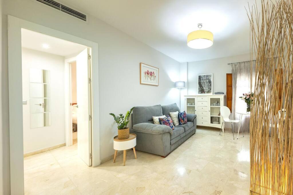 Pajaritos Center Suite By Valcambre Σεβίλλη Εξωτερικό φωτογραφία