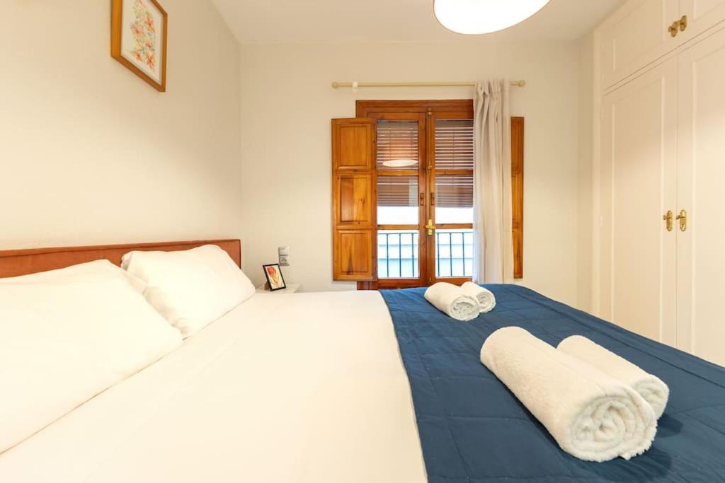 Pajaritos Center Suite By Valcambre Σεβίλλη Εξωτερικό φωτογραφία